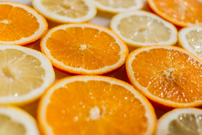 Orangenflecken entfernen