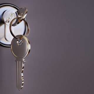 Schlüssel klemmt im Türschloss
