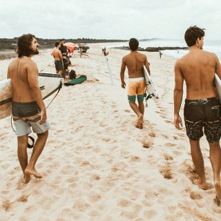 Surfcamp buchen - Was ist zu beachten?