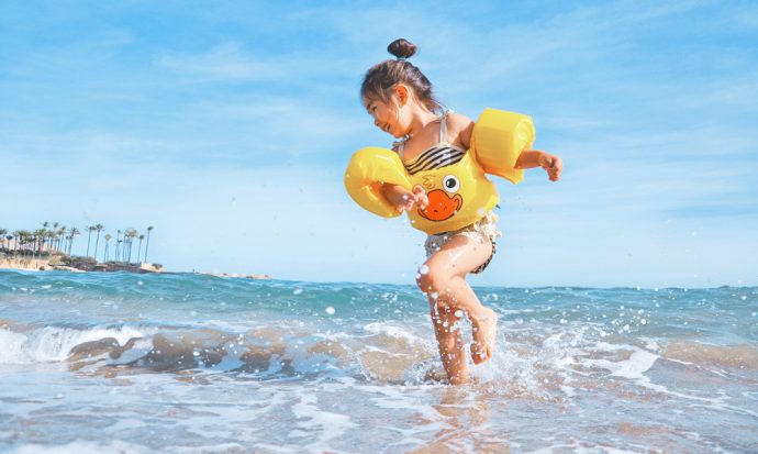 Wie Kinder sicher schwimmen lernen - 5 Fehler, die vermeidbar sind