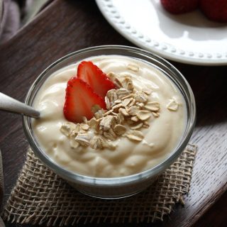 Wie lange kann man geöffneten Joghurt im Kühlschrank noch essen?
